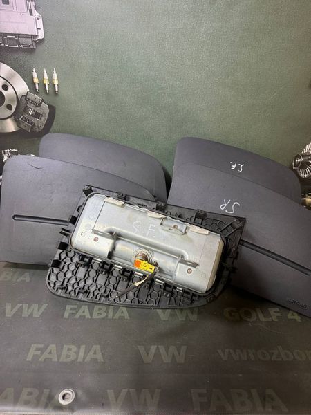 Подушка безпеки пасажира (Airbag SRS) Skoda Fabia 2 000032 фото