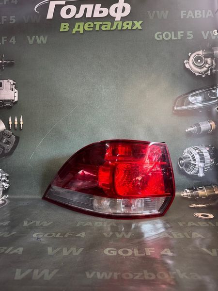 Задні ліхтарі Volkswagen Golf 6 комплект ліва + права 000042 фото